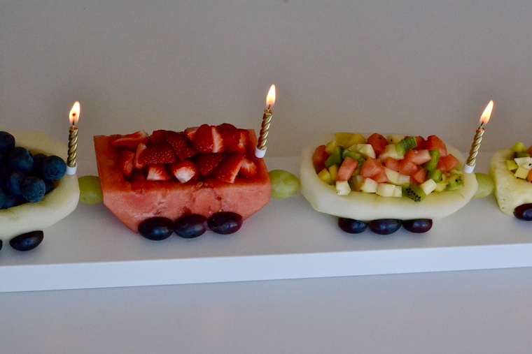 frukttåg, fruktsallad, nyttigt, mellis, nyttig mellis, barn, barnpyssel