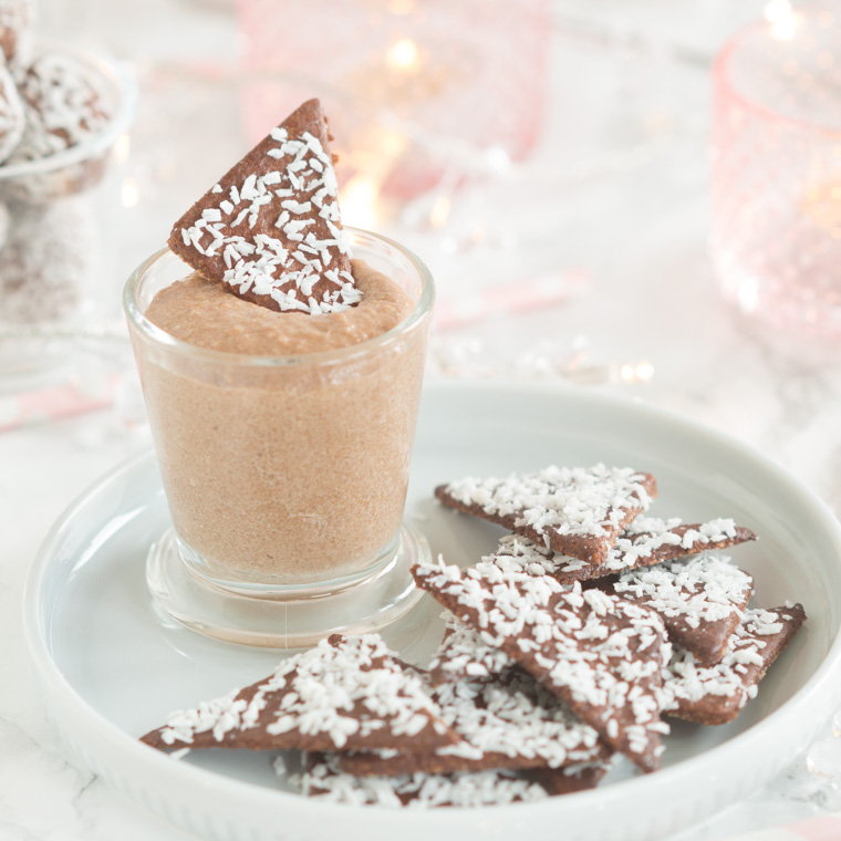 Chokladbollschips med choklodbollsdipp, av anna winér
