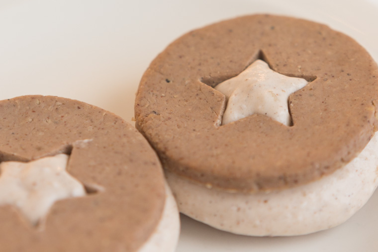 Pepparkakssandwich: FikaTillAlla