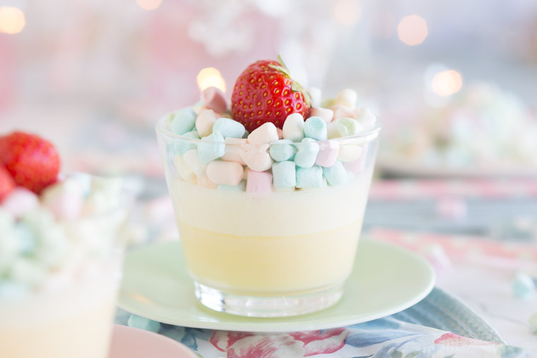 Snabb och enkel marshmallowspannacotta på 2 ingredienser, av Anna Winér
