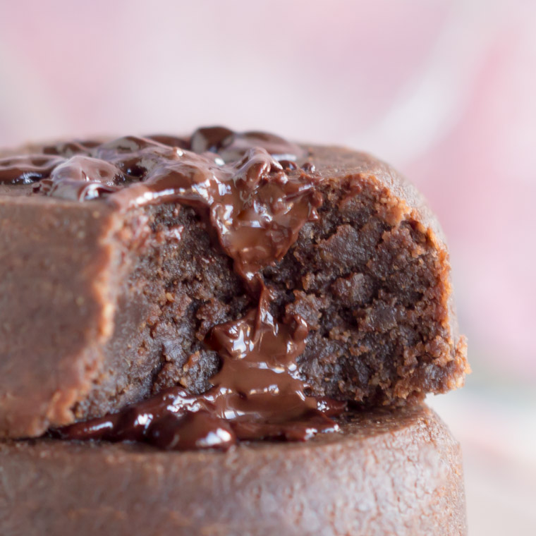 Enkel vegansk och glutenfri brownie på 3 ingredienser, av Anna Winér