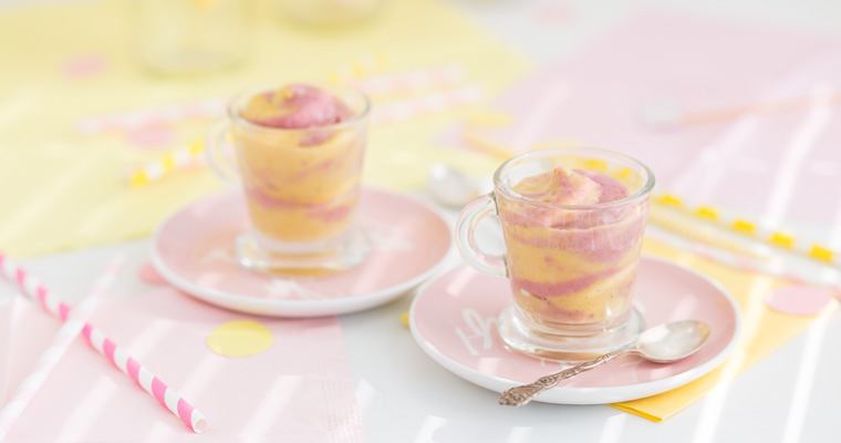 Mango- och hallonmousse