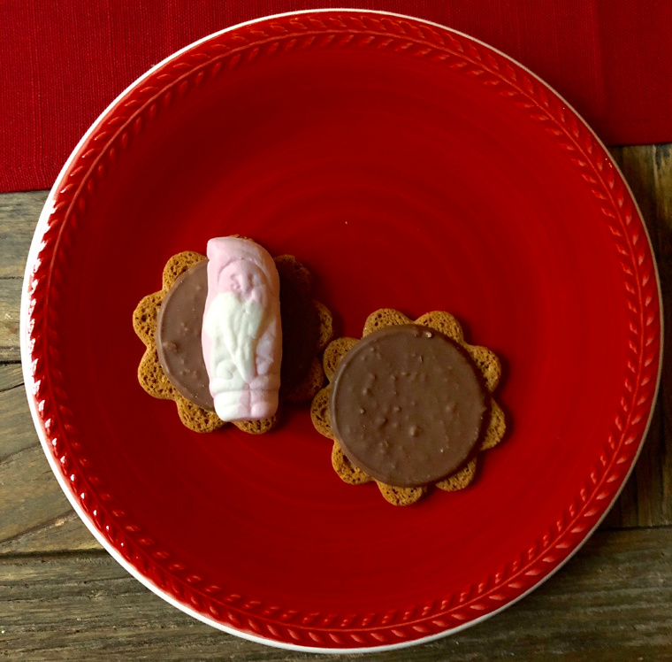 Julkakor, s´mores, pepparkakor, skumtomtar, tomteskum, julbak