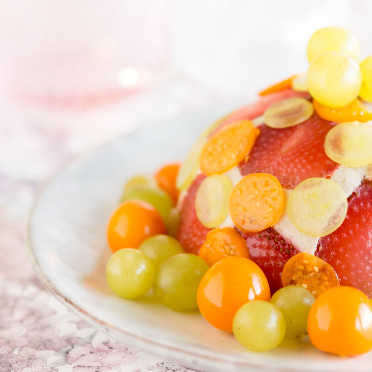 No bake cheesecake -jordgubbstårta, av Anna Winér
