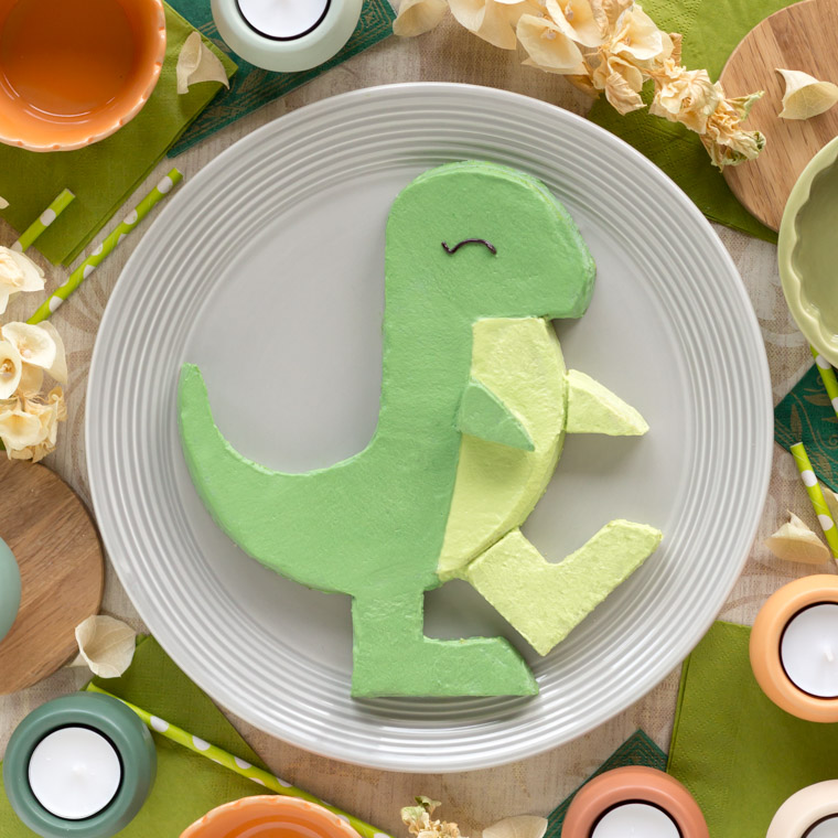 Enkel dinosaurietårta av en rund kaka, av Anna Winér