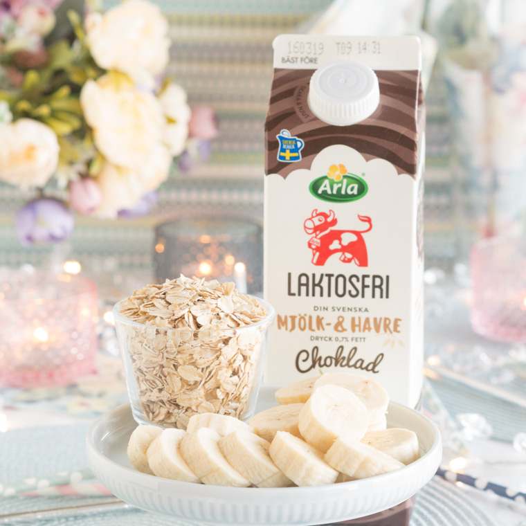havregryn, banan och chokladmjölk till våfflor, av anna winér