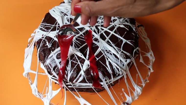 Halloweentårta blod