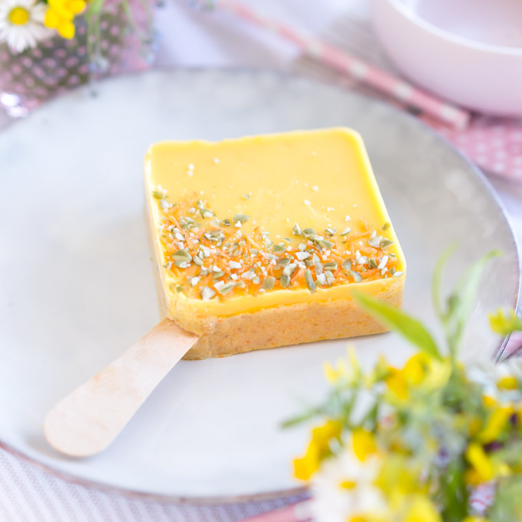 Smältfri cheesecakeglass som smakar morotskaka, av Anna Winér