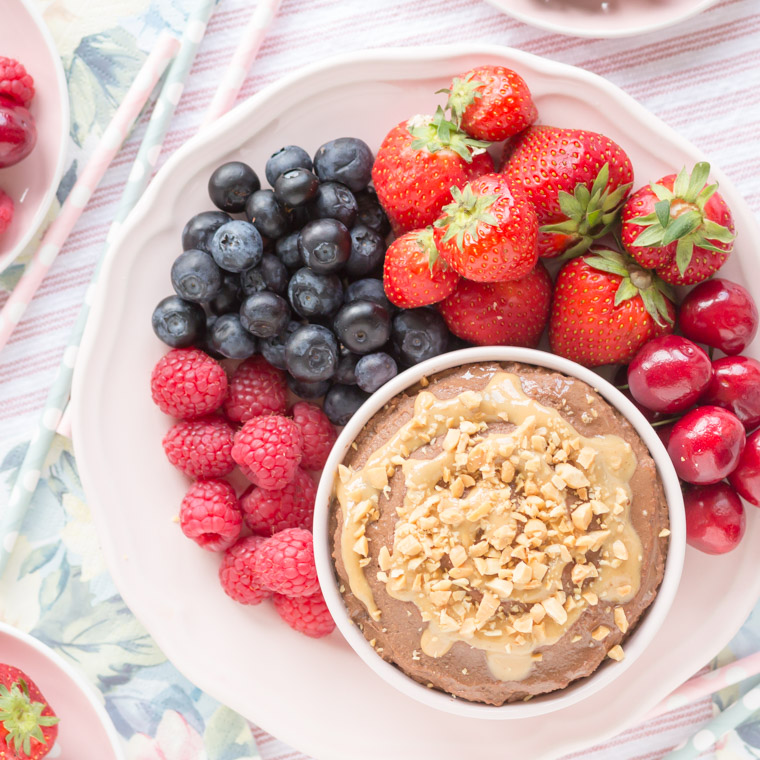 Chokladhummus -den nyttigare chokladdippen, av Anna Winér