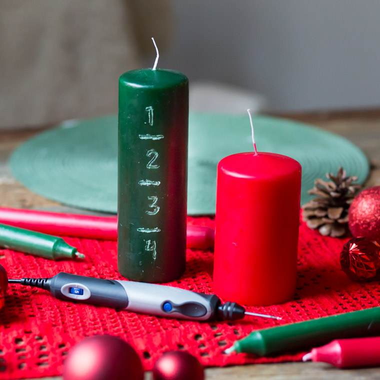 dremla adventsljus och julkulor