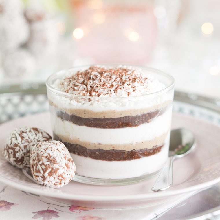 chooladbollsdessert i glas av anna winér