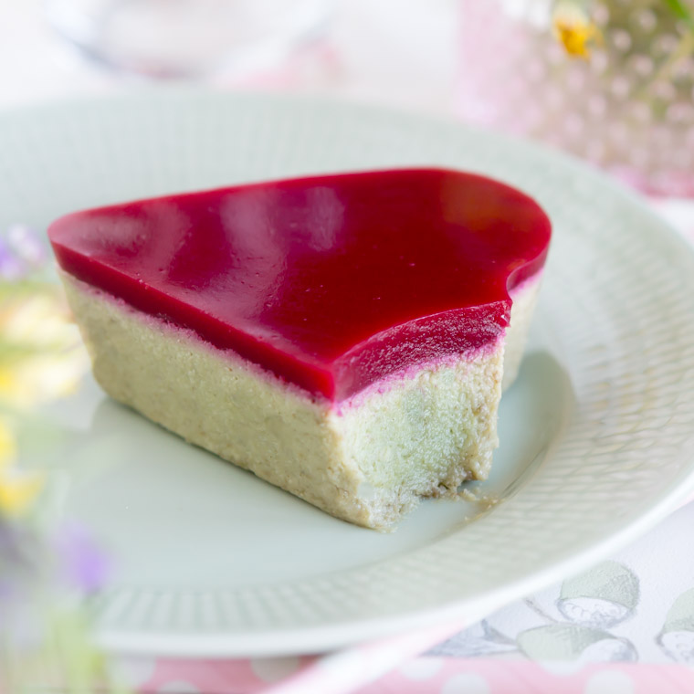 Smältfri cheesecakeglass med citron och hallon, av Anna Winér